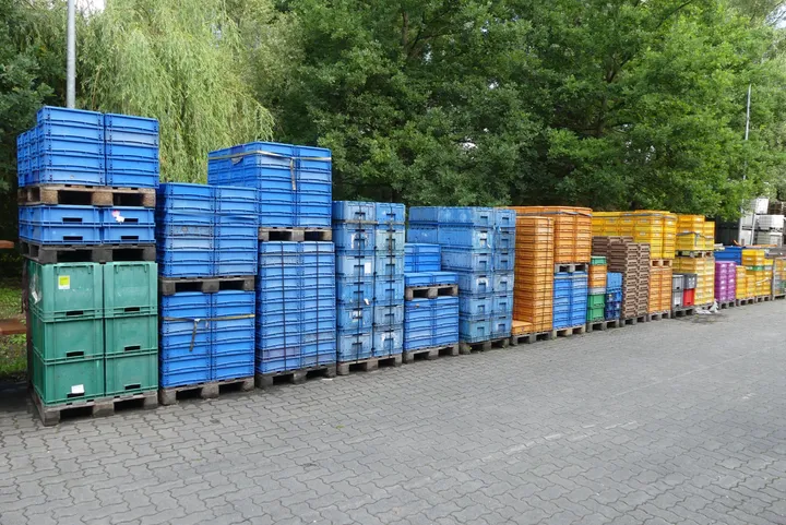 Konvolut Kunststoffkisten